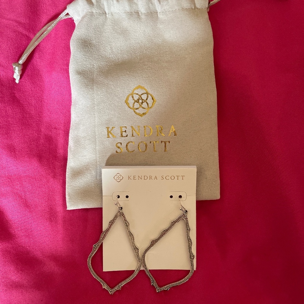 Sophee Drop Earrings in Silver
